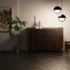 Komoda Remo R3 - nowoczesny komoda 150 z 6 szufladami w kolorze kaszmir lub orzech. Kolekcja mebli do salonu z ryflowanymi frontami.
